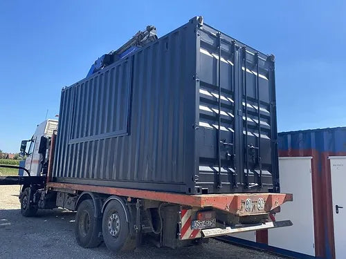 20 Fuß High Cube Gastronomie-Container mit nach oben offener Luke