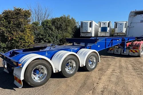 7 m Haulmark Tri/A B-Double Anhänger mit Seitenwänden (2000)