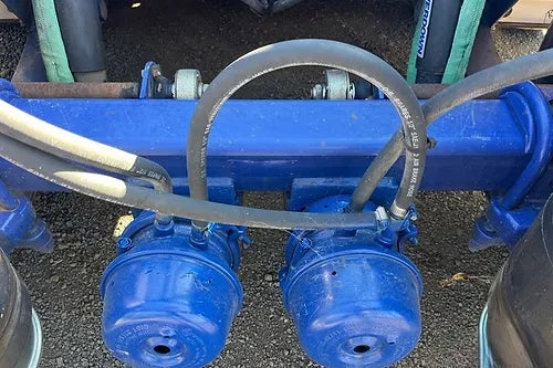 7 m Haulmark Tri/A B-Double Anhänger mit Seitenwänden (2000)