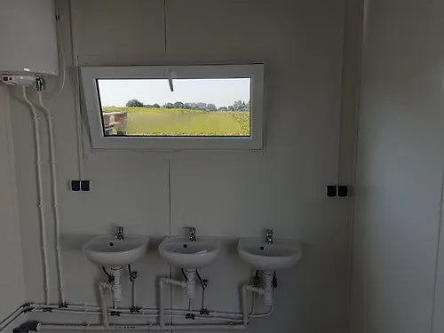 Container 6x2,5 Sanitär WC + Dusche + WC