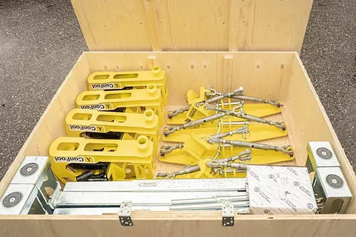 Füße für die Umladung eines Seecontainers - ConFoot CFP mit Hydraulik