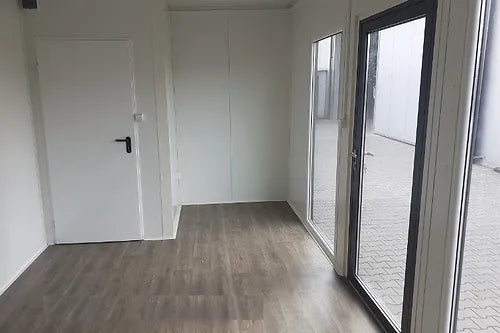 Kommerzieller Bürocontainer 18 m2 mit Toilette