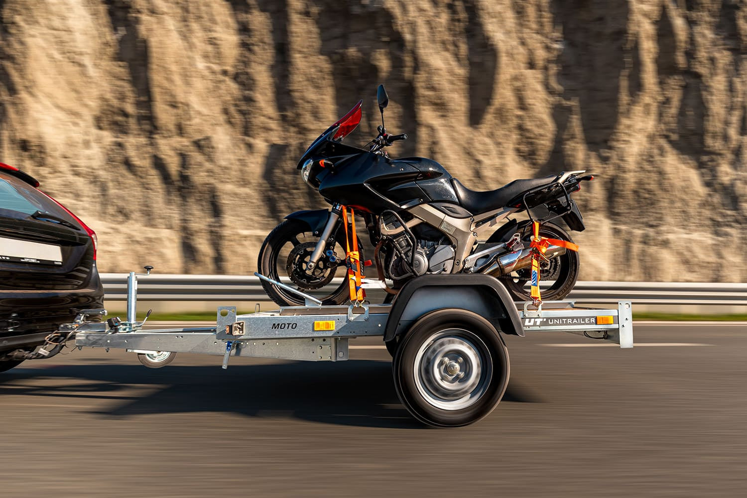 Motoanhänger UNITRAILER MOTO 1