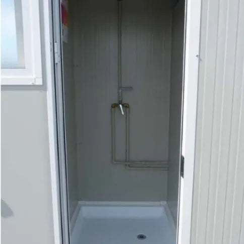 Neuer Sanitärcontainer SS1 mit 2 WCs und 2 Handwaschbecken