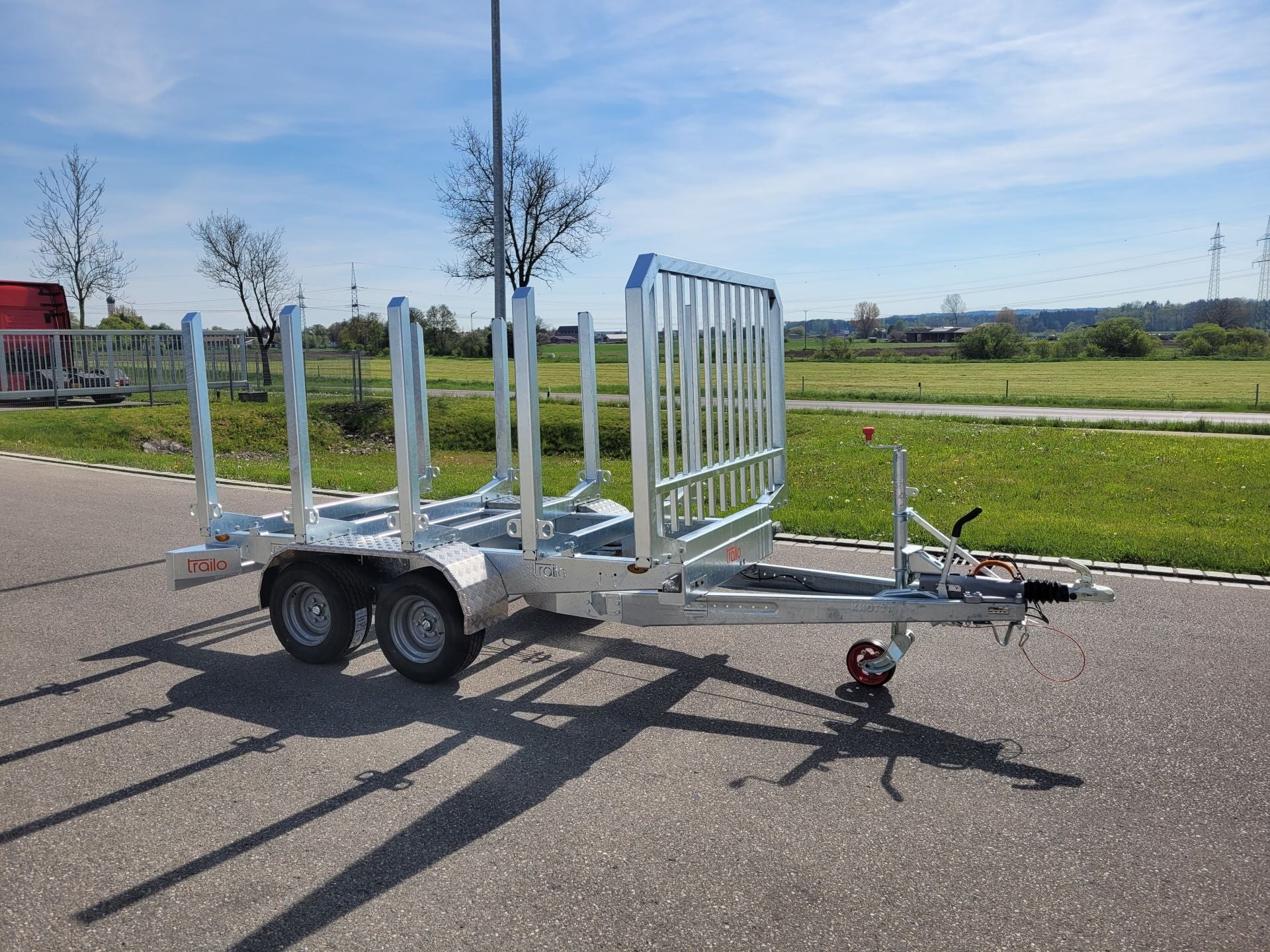 PKW Anhänger trailo Holztransportanhänger 3500kg HT353017, Ladefläche (zwischen Rungen) ca. 3.00 x 1,77 m