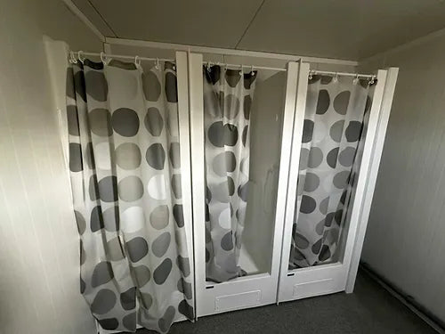 Sanitärcontainer 3×6 Geteilt