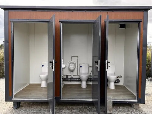 Sanitärcontainer Pavillon WC mit Dreifachkabine