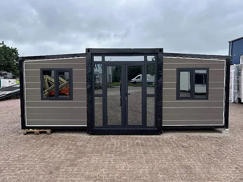 Wohn--Bürocontainer 6×3 Meter Modell Stockholm mit Sanitäranlagen und Küche